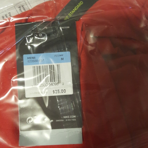 Nike Dry Fit Print Logo Tee (Size M) - Picture 4 of 4